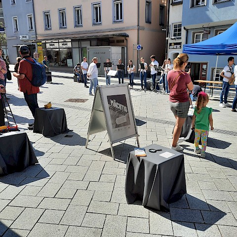 Ausstellung zum Weltladentag in Ravensburg